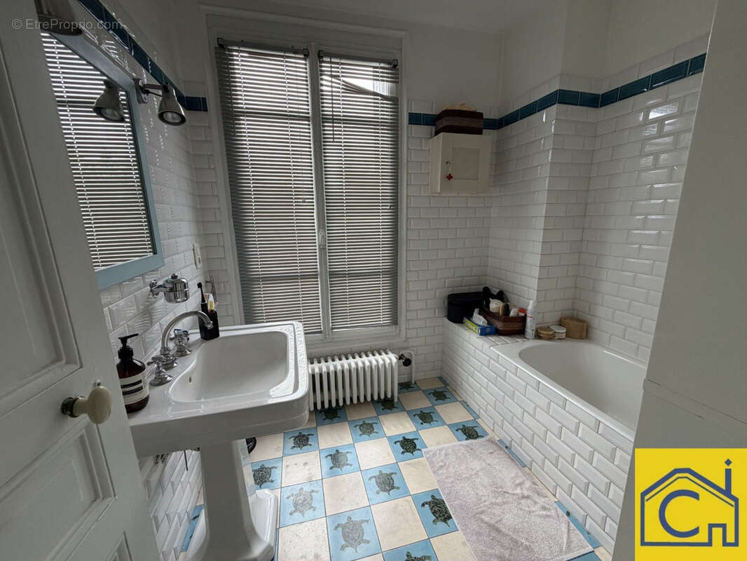 Maison 114 m² à Cormeilles-En-Parisis  - photo 7
