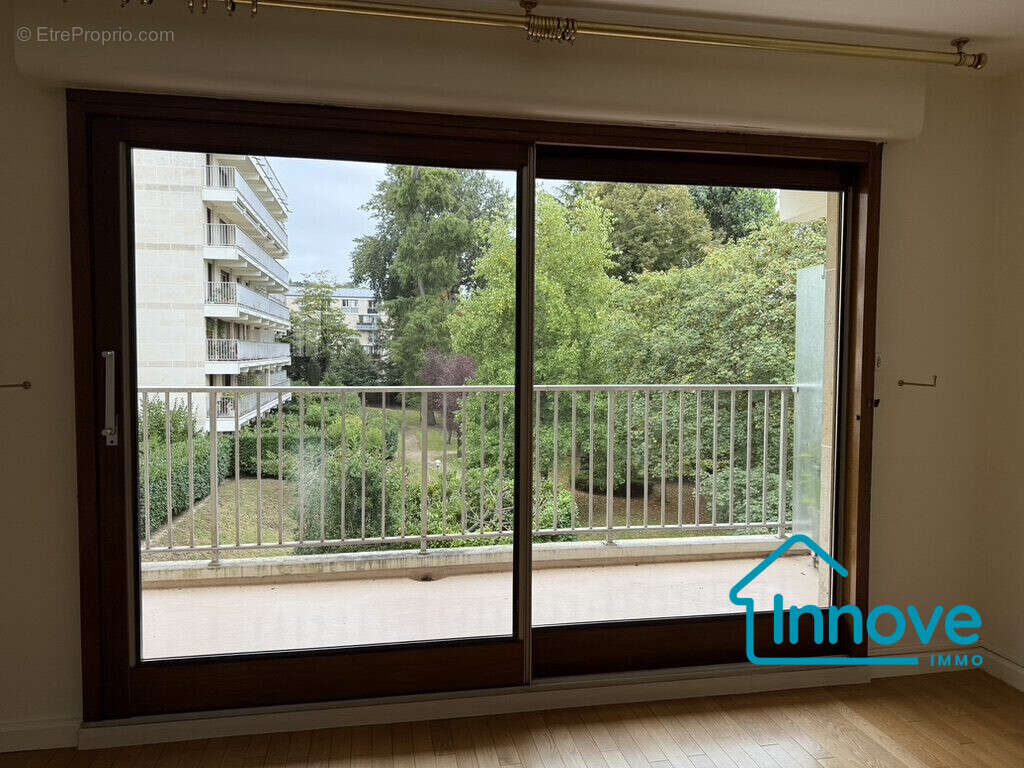 Appartement à VERSAILLES