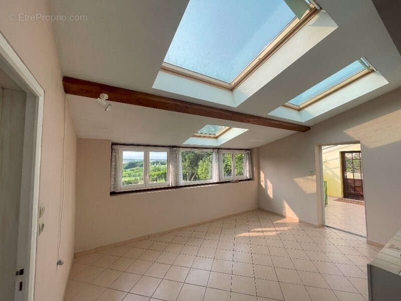 Maison à BEAUMONT-LES-AUTELS