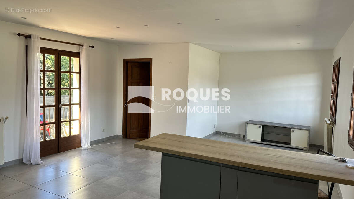 Maison à LE BOUSQUET-D'ORB