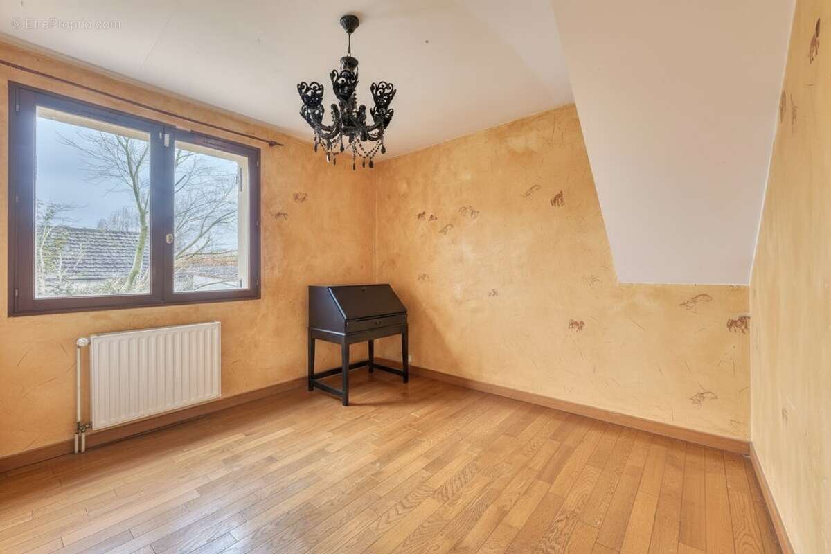 Maison à GOURNAY-SUR-MARNE