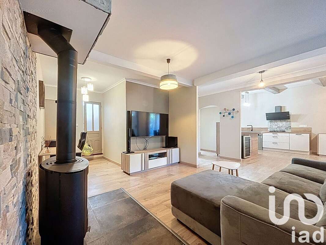 Photo 2 - Maison à LESPIGNAN