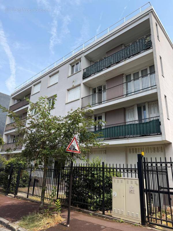 Appartement à LE RAINCY