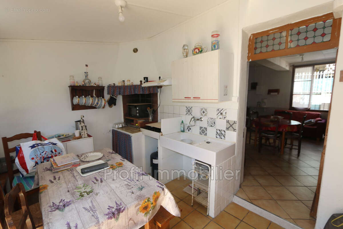 Maison à LE CAILAR