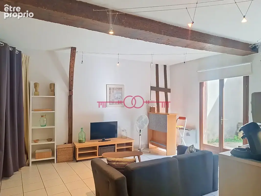 Appartement Chalons En Champagne 1 pièce(s) 33 m2 - photo 1