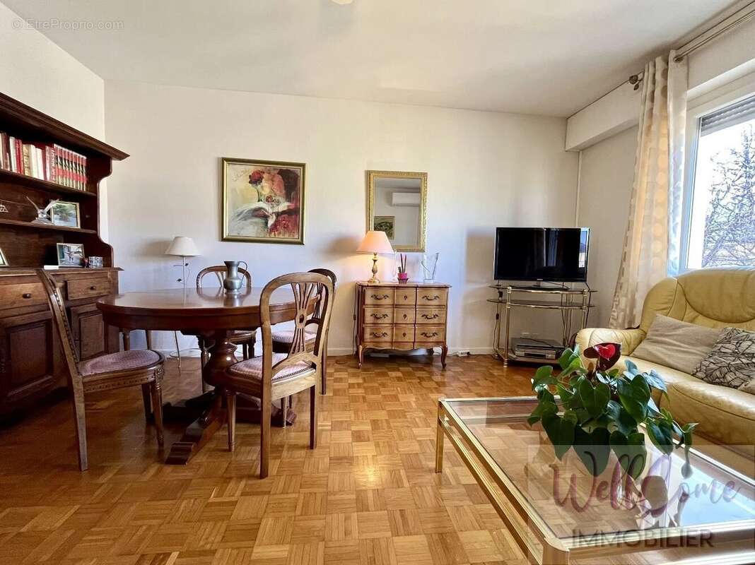 Appartement à AIX-LES-BAINS