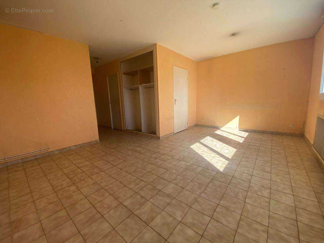 Appartement à MEAUX