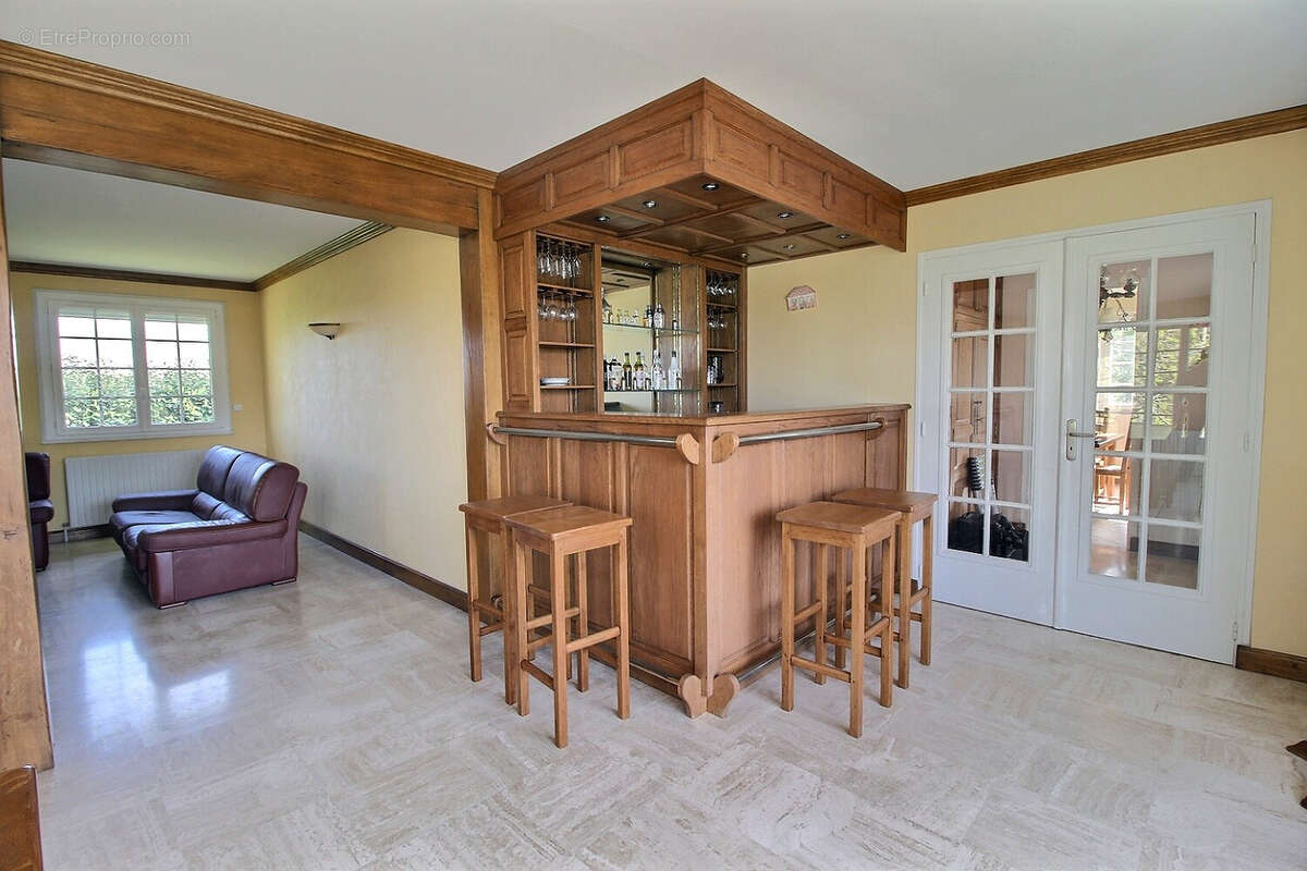 Maison à NOGENT-LE-ROI