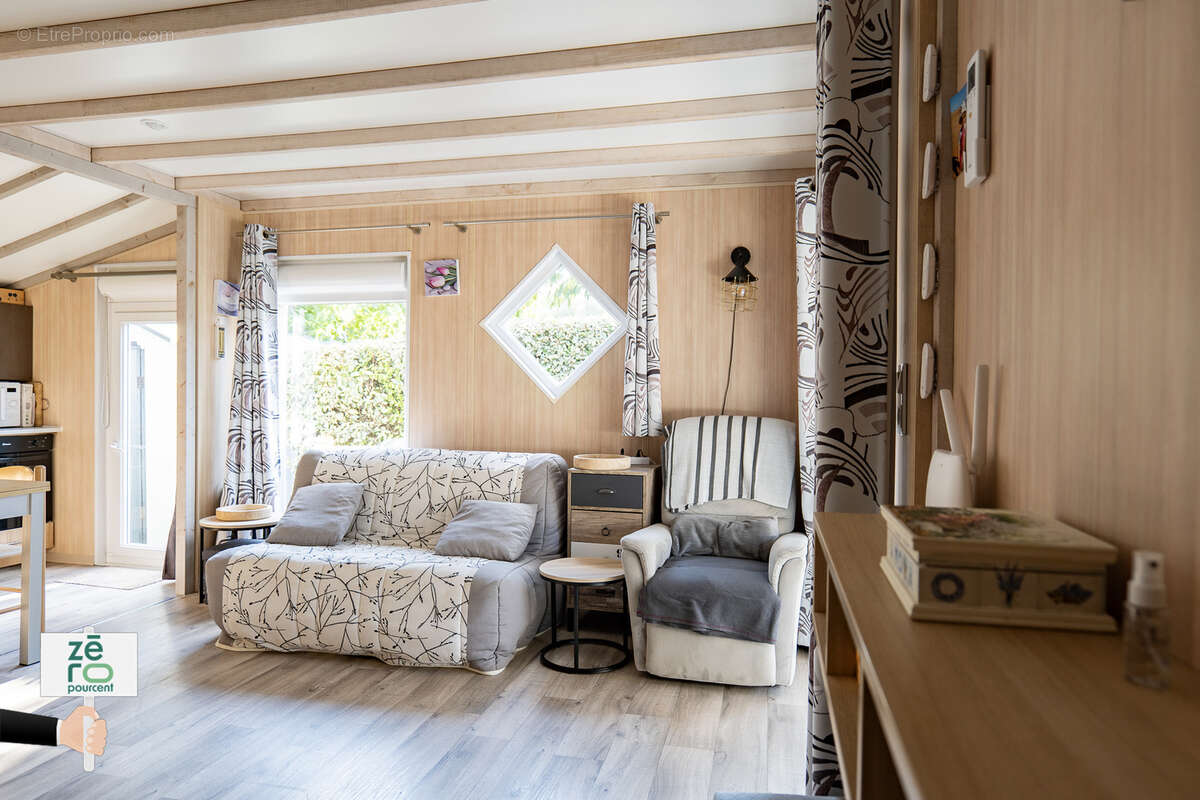 Maison à SAINT-CYR-EN-TALMONDAIS