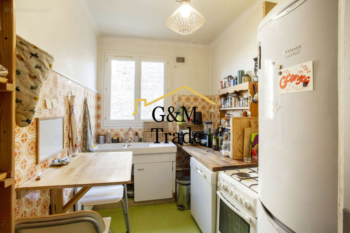 Appartement à PARIS-20E