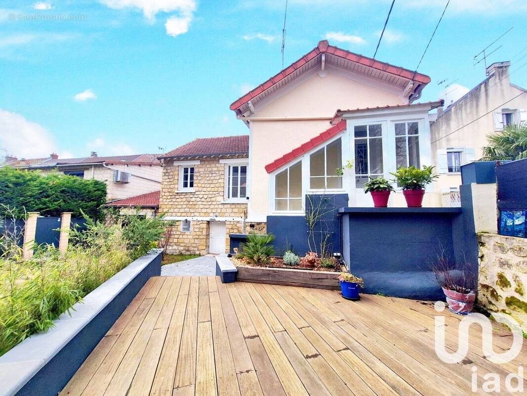 Photo 1 - Maison à AUVERS-SUR-OISE