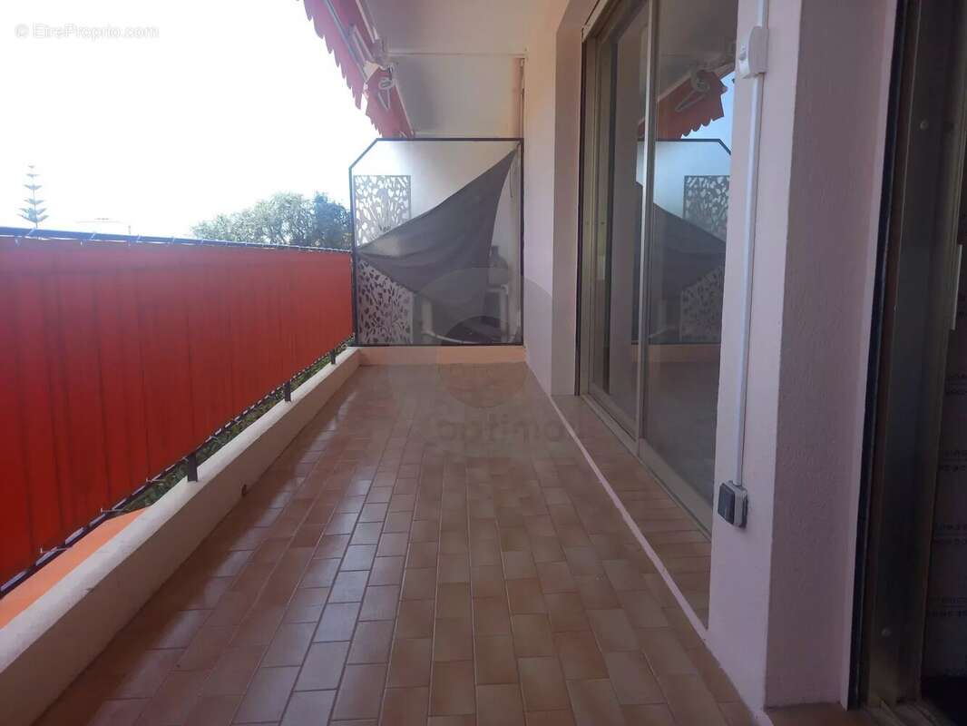 Appartement à ROQUEBRUNE-CAP-MARTIN