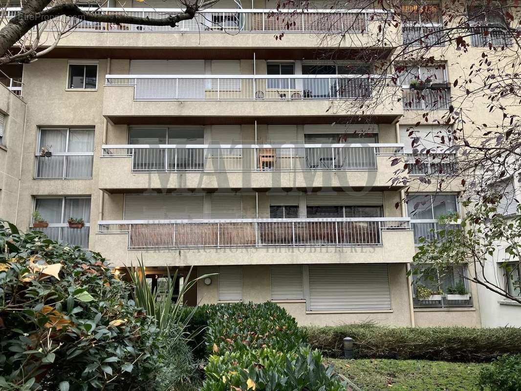 Appartement à PARIS-12E