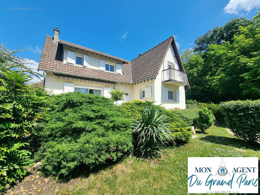 Maison à VERSAILLES