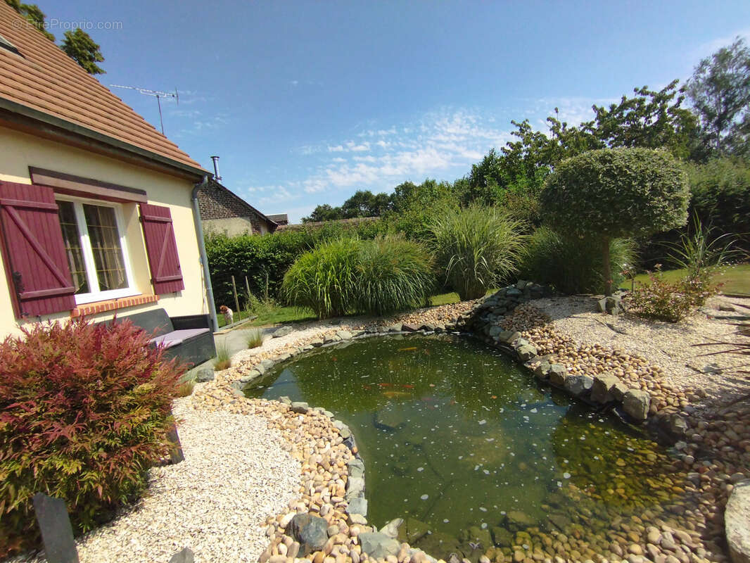 Maison à CLOYES-SUR-LE-LOIR