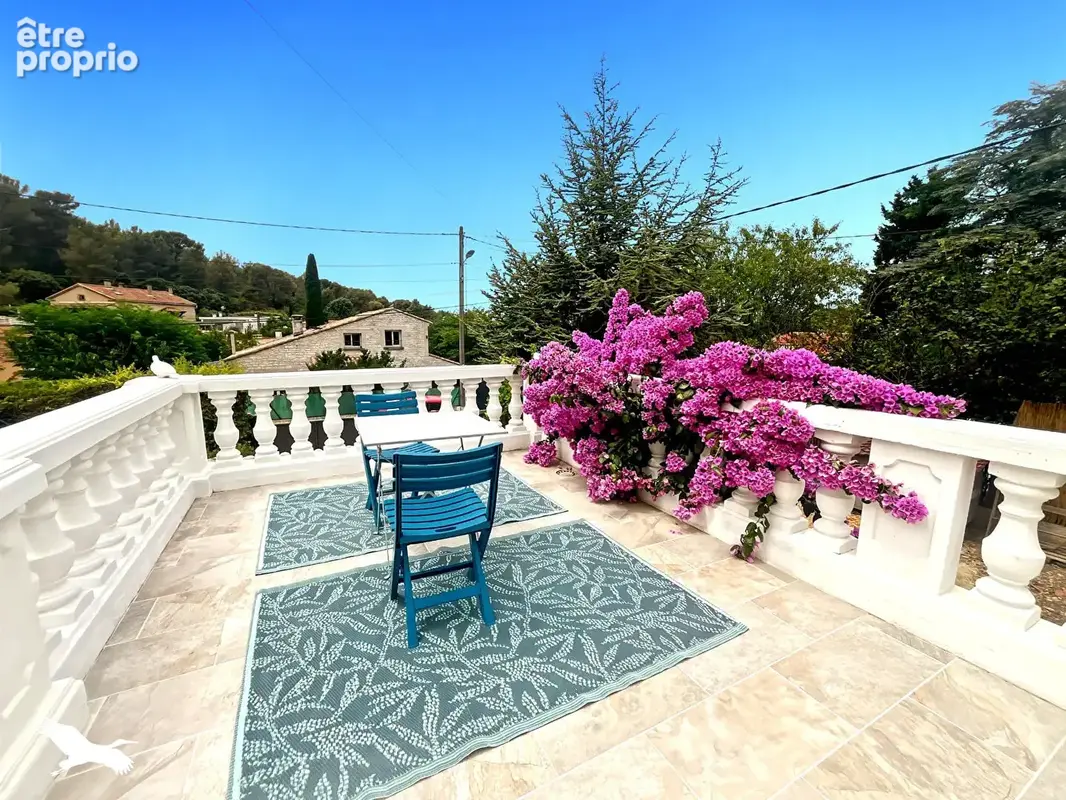 Maison La Penne-sur-Huveaune -112 m2 - 5 pièces - 3 Chambres + Jardin + Piscine - photo 2
