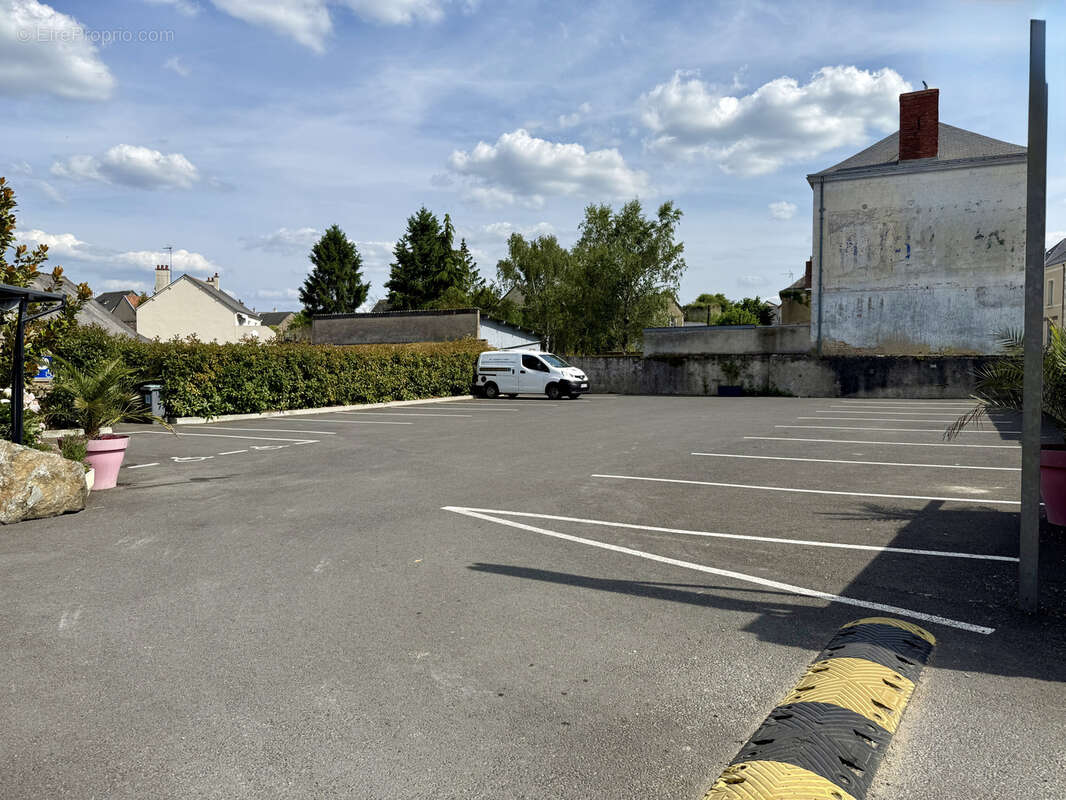 Durtal, Fonds de commerce sur axe passant - photo 11