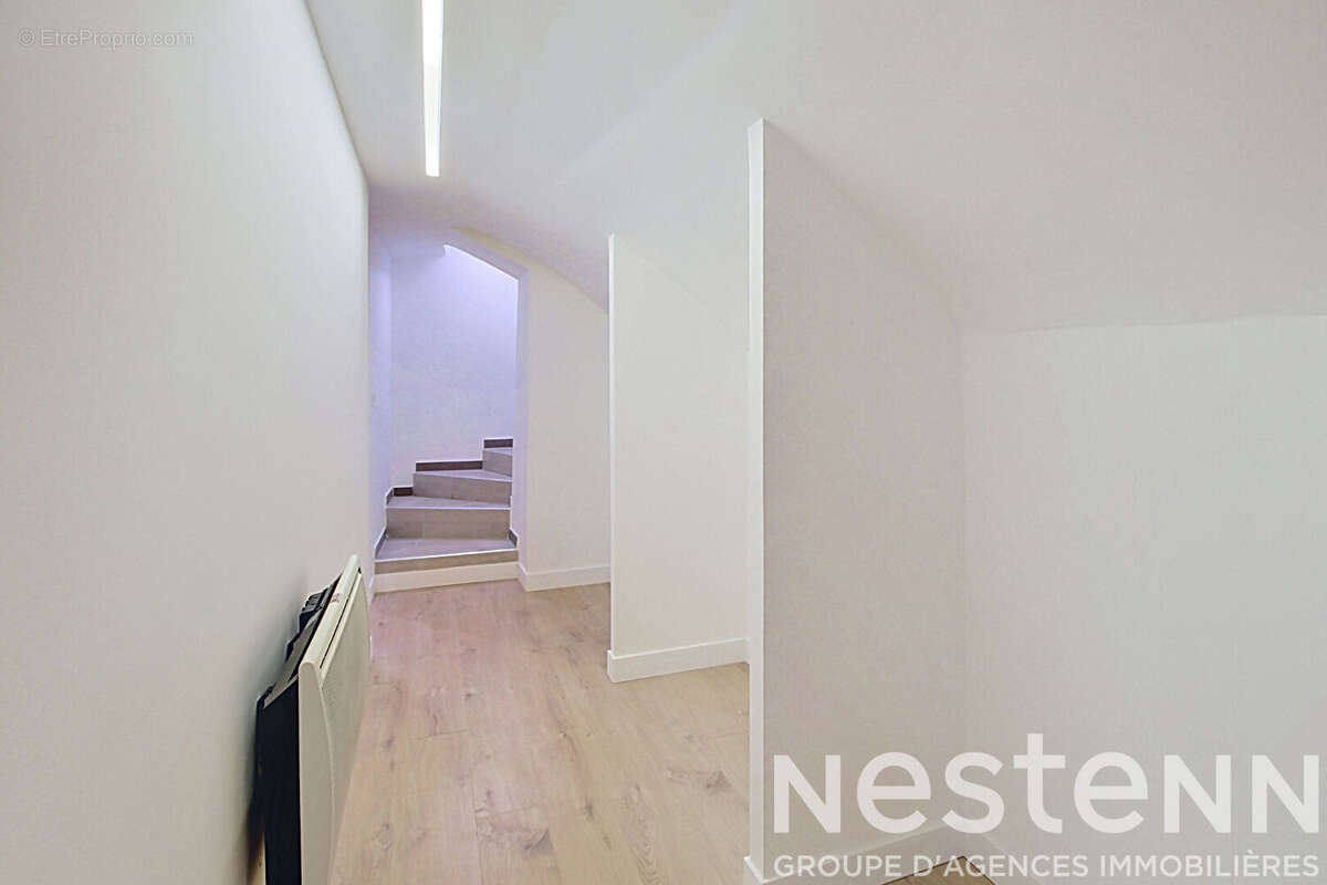 A VENDRE FLAYOSC Appartement T2 66 m² au centre-ville - photo 9