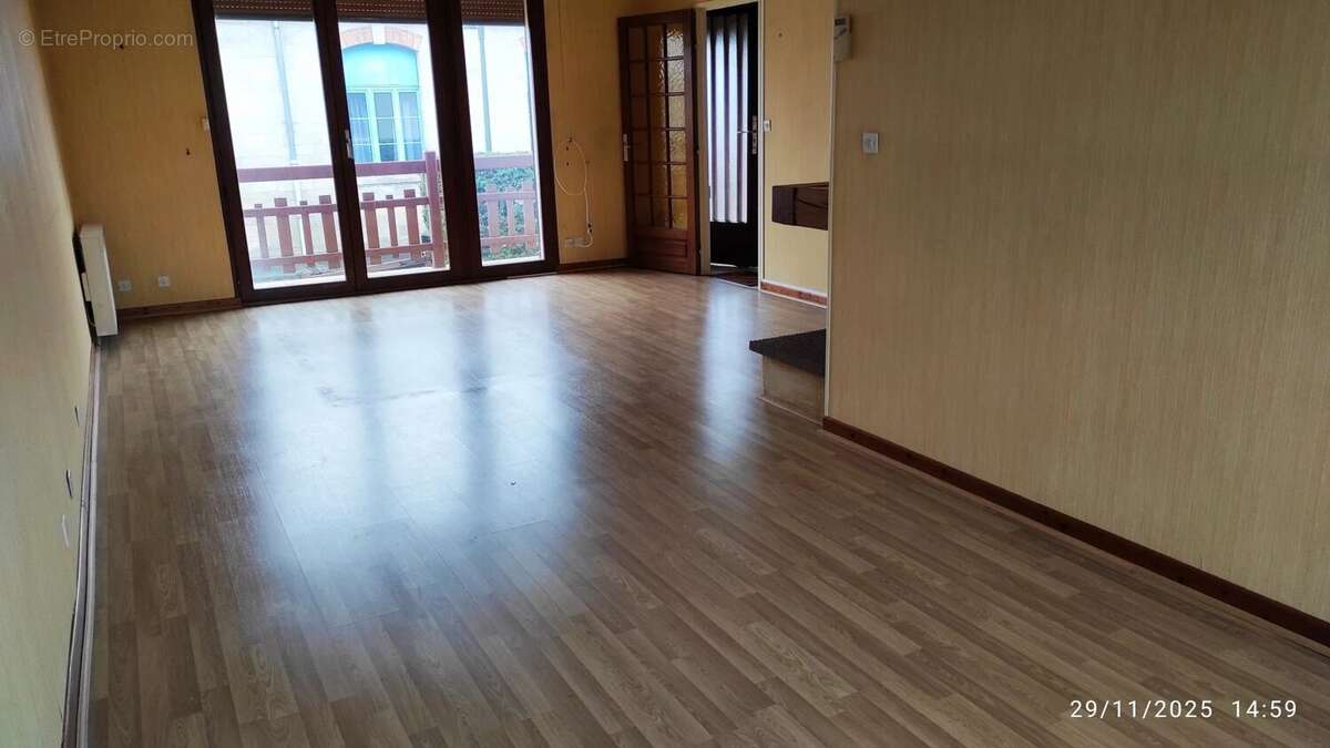 Maison à REVIGNY-SUR-ORNAIN