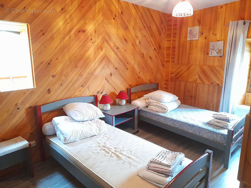 Appartement à BOURBON-L&#039;ARCHAMBAULT