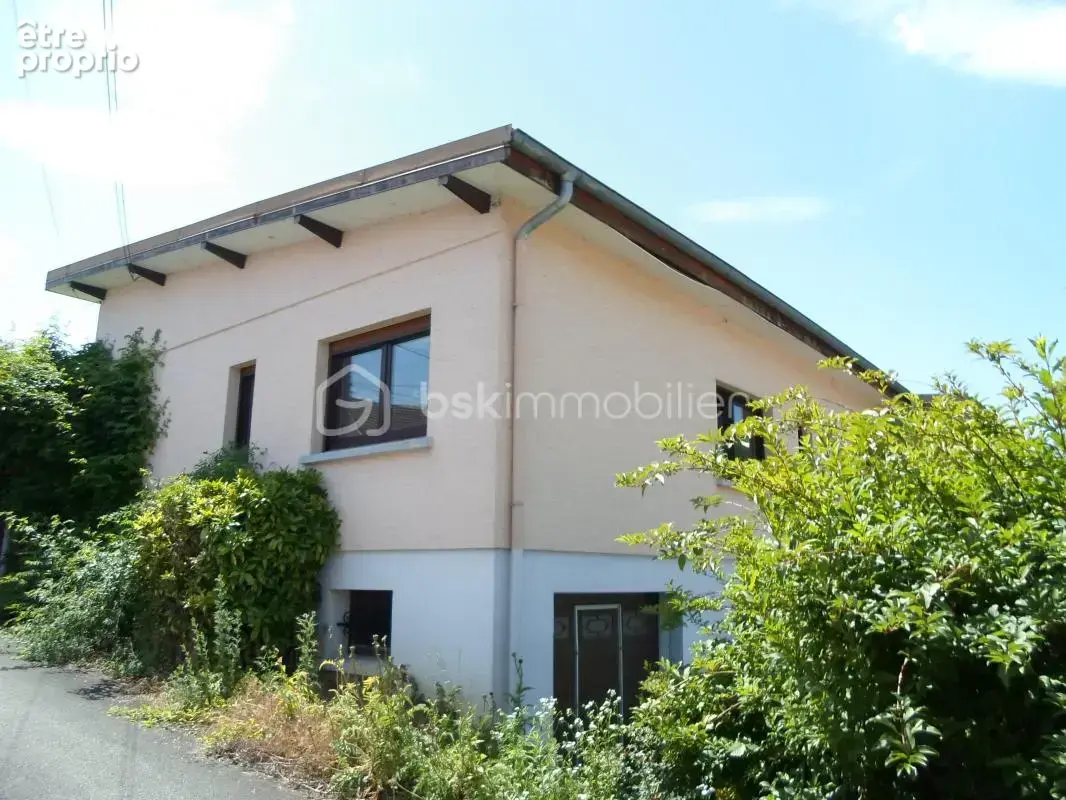 Audincourt, secteur calme et recherché, maison t5 (3 chambres), d'acces plain-pied sur sous-sol complet - photo 2