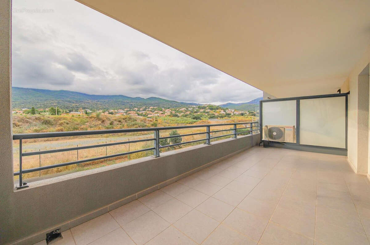 Appartement à FURIANI