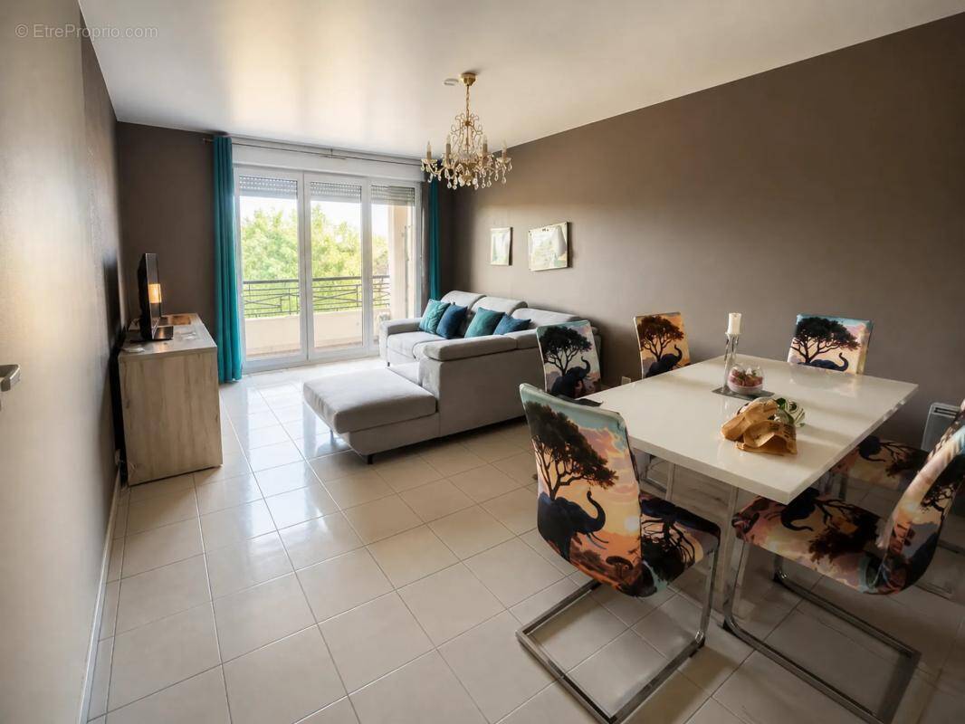 Appartement de 4 pièces de 84 m² à Beaumont-sur-Oise - photo 1
