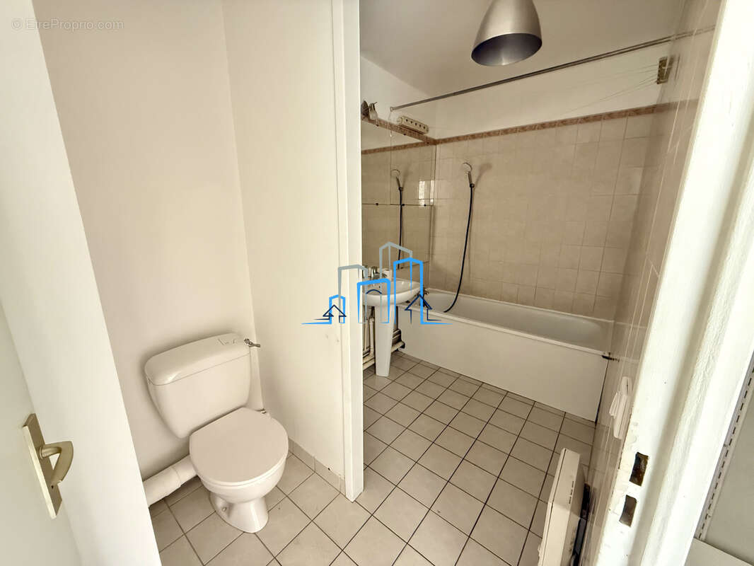 Appartement à PARIS-12E
