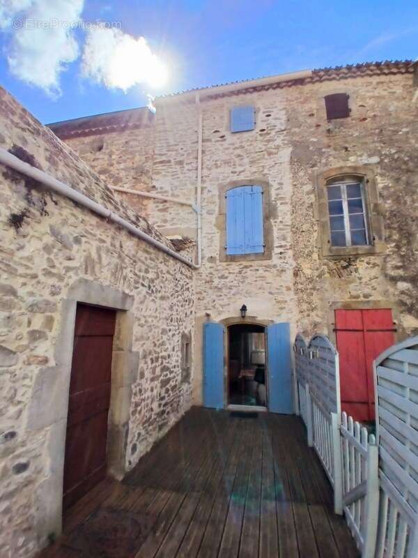 Maison à CAUNES-MINERVOIS