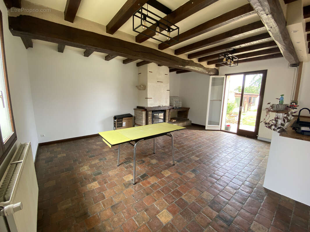 Maison à DAMMARIE