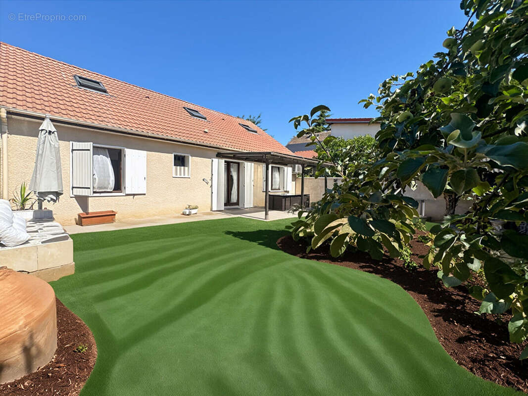 MAISON MORSANG SUR ORGE - 6 pièce(s) - 105 m2  habitable (130m2 au sol) - photo 14