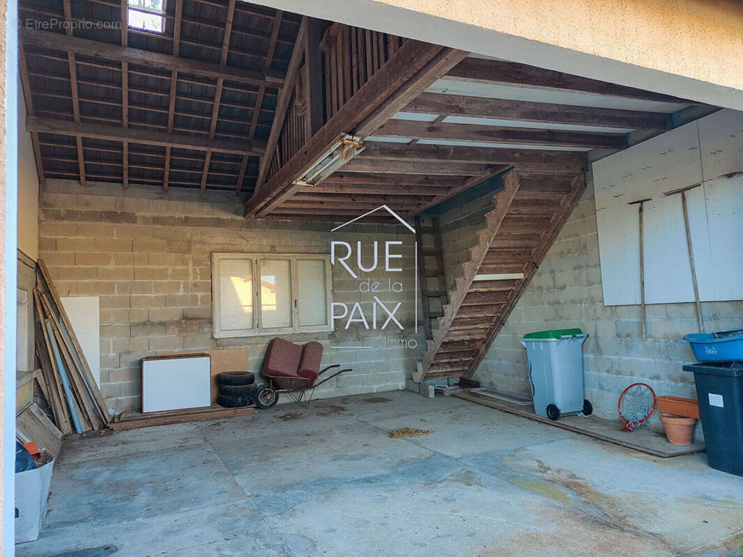 Maison à CHATELLERAULT