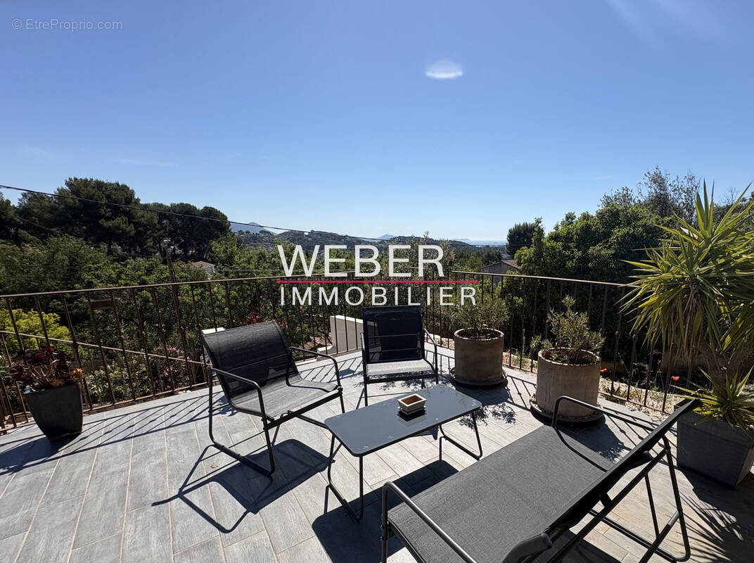 Photo Maison à Ollioules au prix de 850 000€