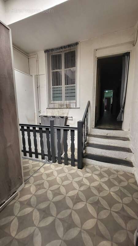 Maison à MONTREJEAU