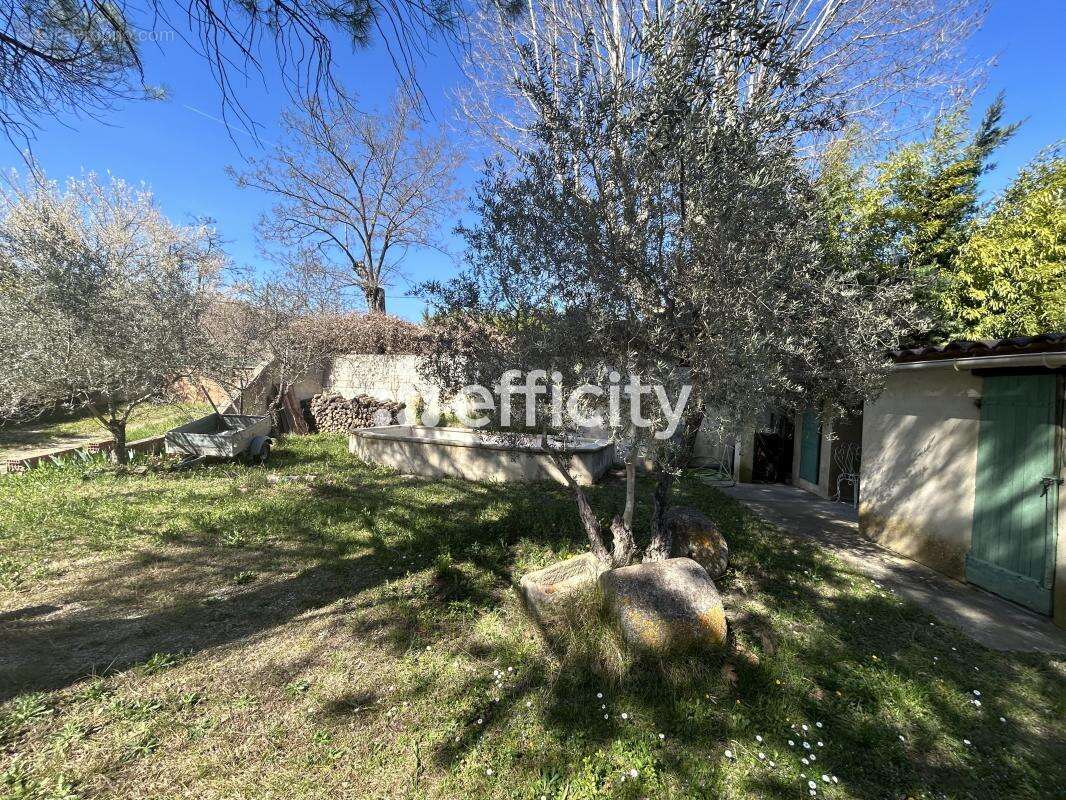 Maison à SAINT-MARTIN-DE-CASTILLON
