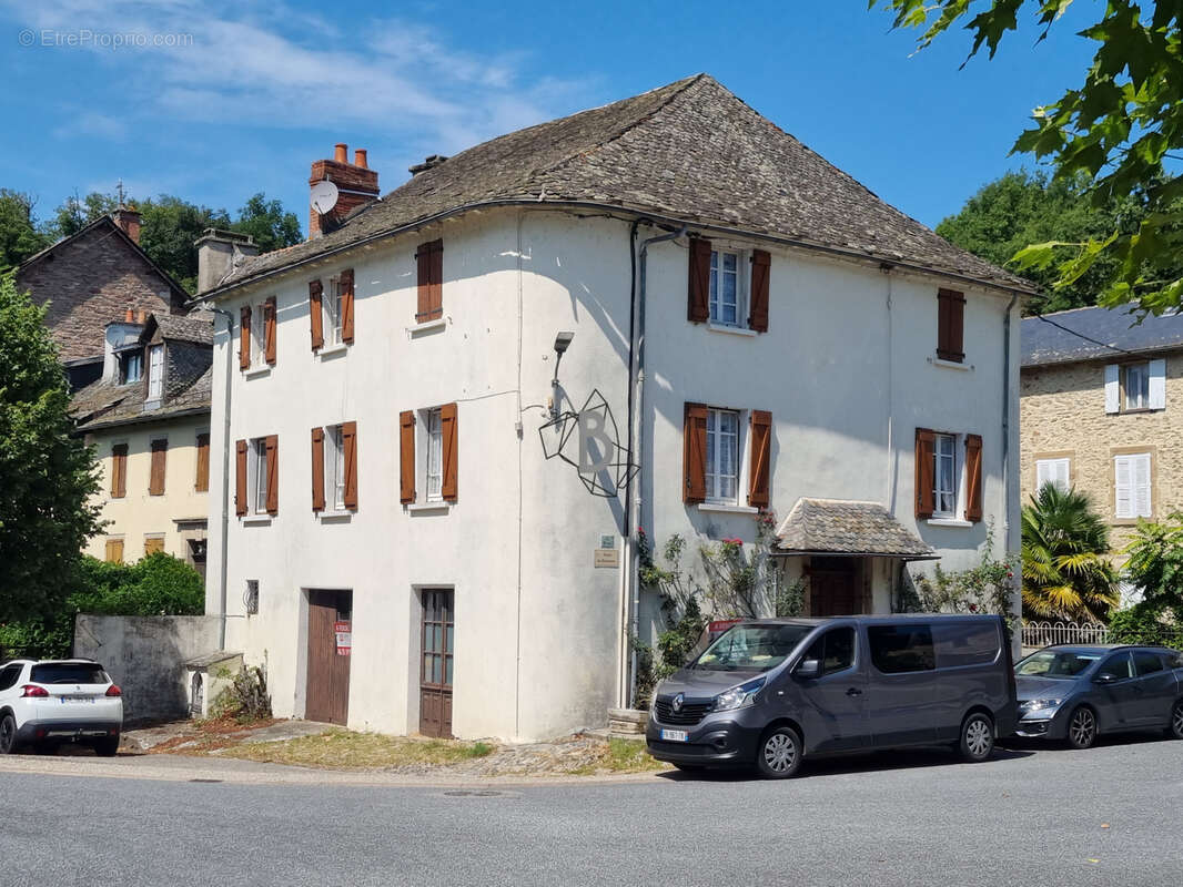 Maison à LA SELVE