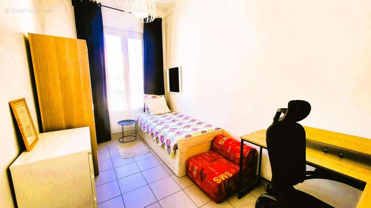 Photo 3 - Appartement à MARSEILLE-6E