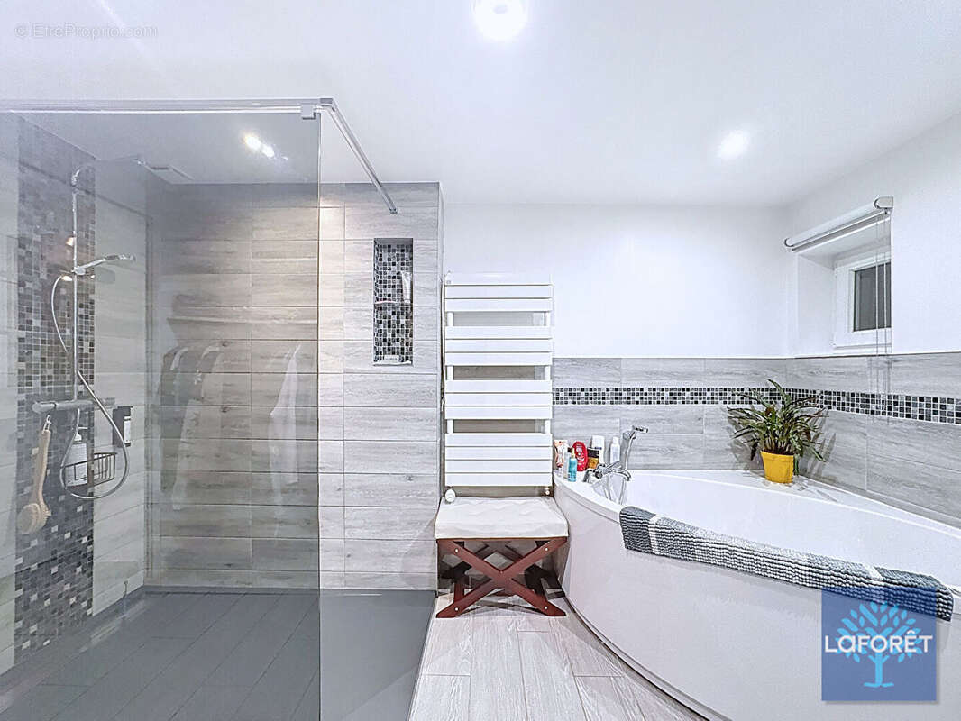 Maison à VALENCIENNES