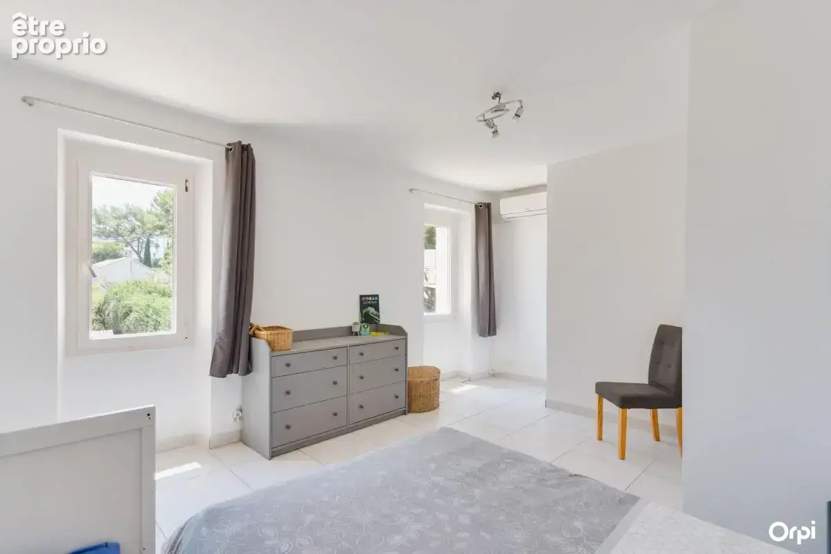 Maison familiale de 205 m² avec piscine – La Ciotat - photo 20