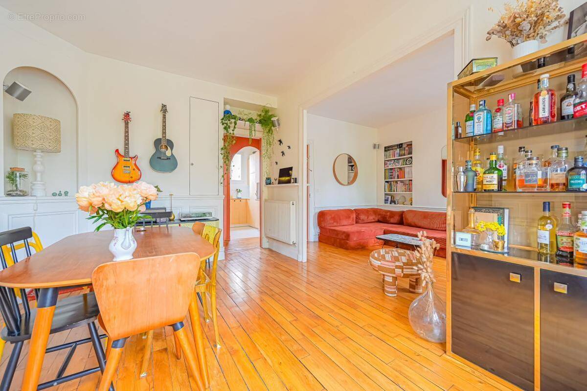 Appartement à PARIS-12E