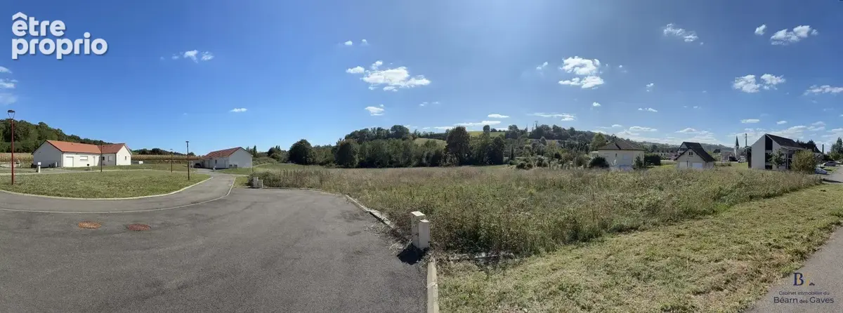 Terrain à SALIES-DE-BEARN