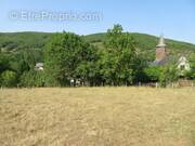 Terrain à SAINT-CHRISTOPHE-VALLON