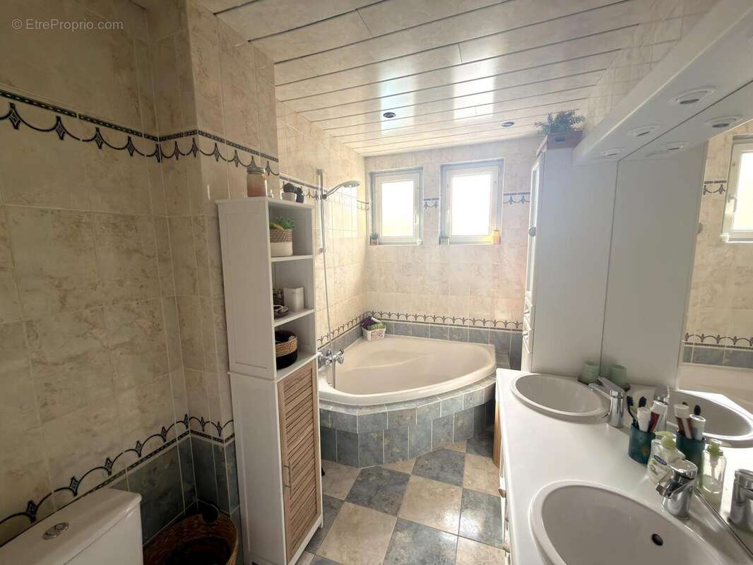 Maison 4 pièces 125 m² à vendre à Voyer (57560) - photo 8