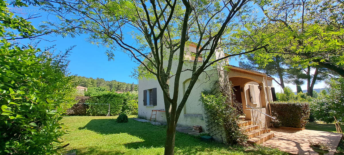 Maison à BOUC-BEL-AIR