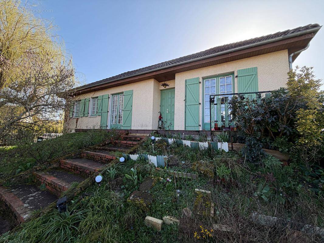 Maison à SERMOISE-SUR-LOIRE