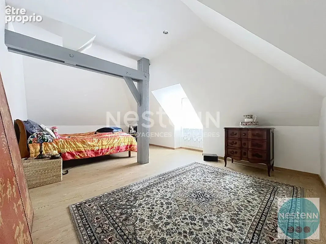 Maison spacieuse de 7 pièces à vendre à La Chaussée Saint Victor - photo 10