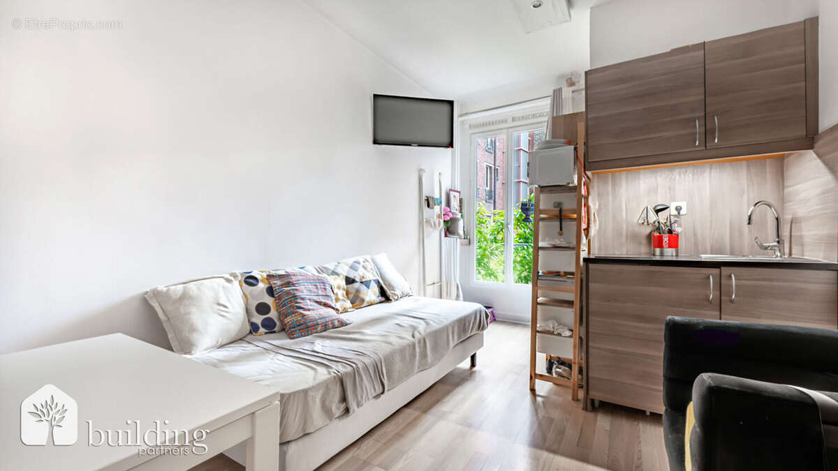 Appartement à NEUILLY-SUR-SEINE