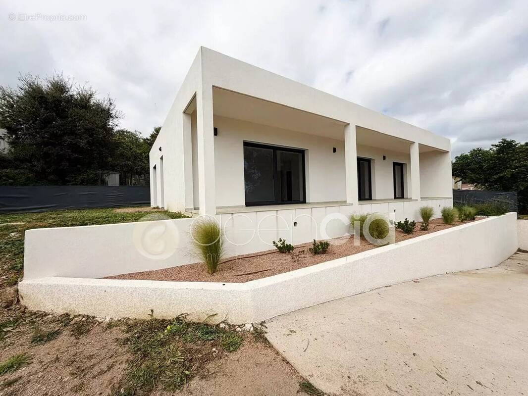 Maison à SAN-NICOLAO