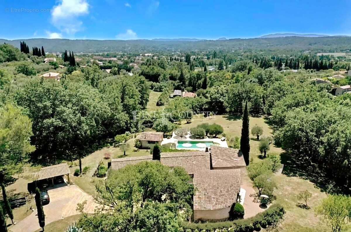 Maison à FAYENCE