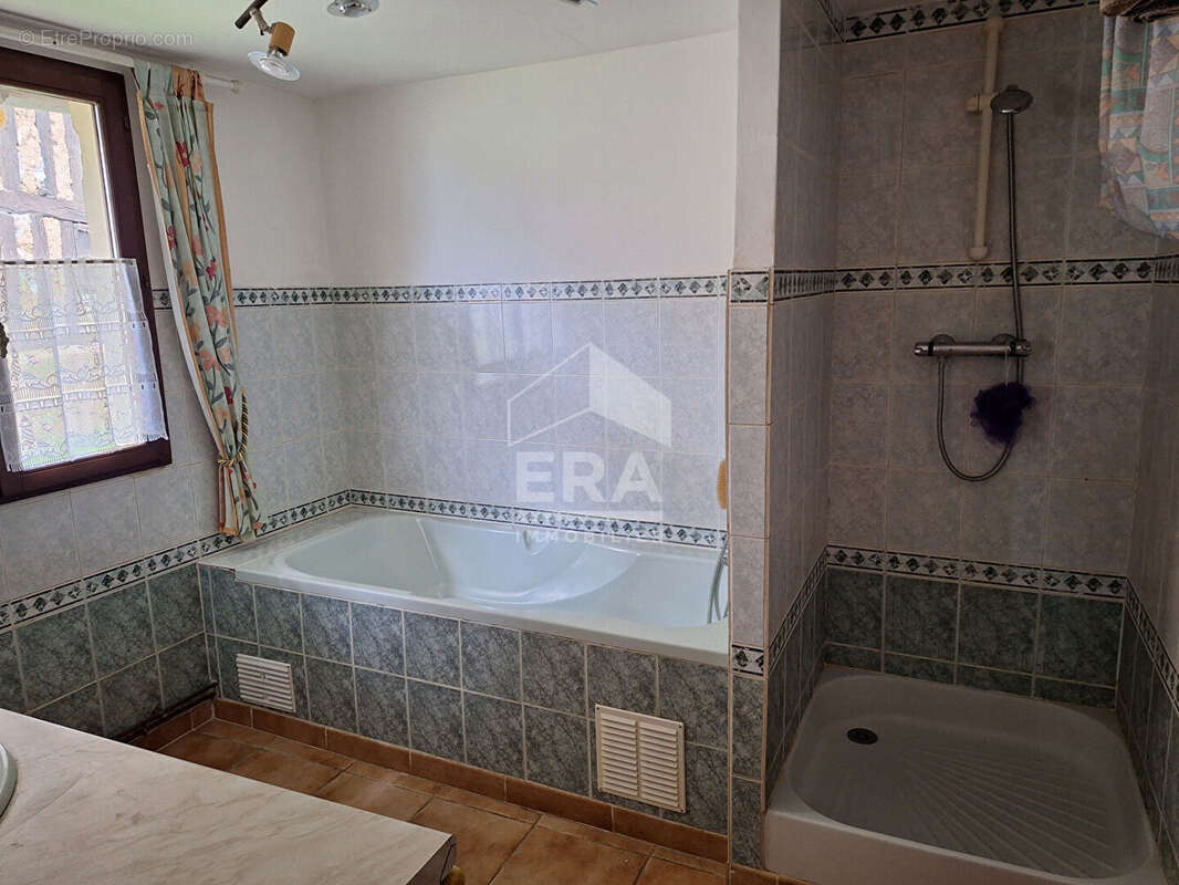 Maison à MONTPON-MENESTEROL